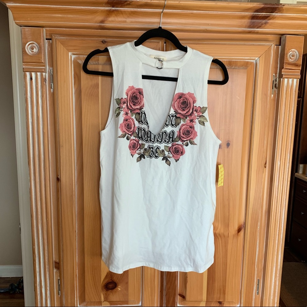 NWT fun cropped tank